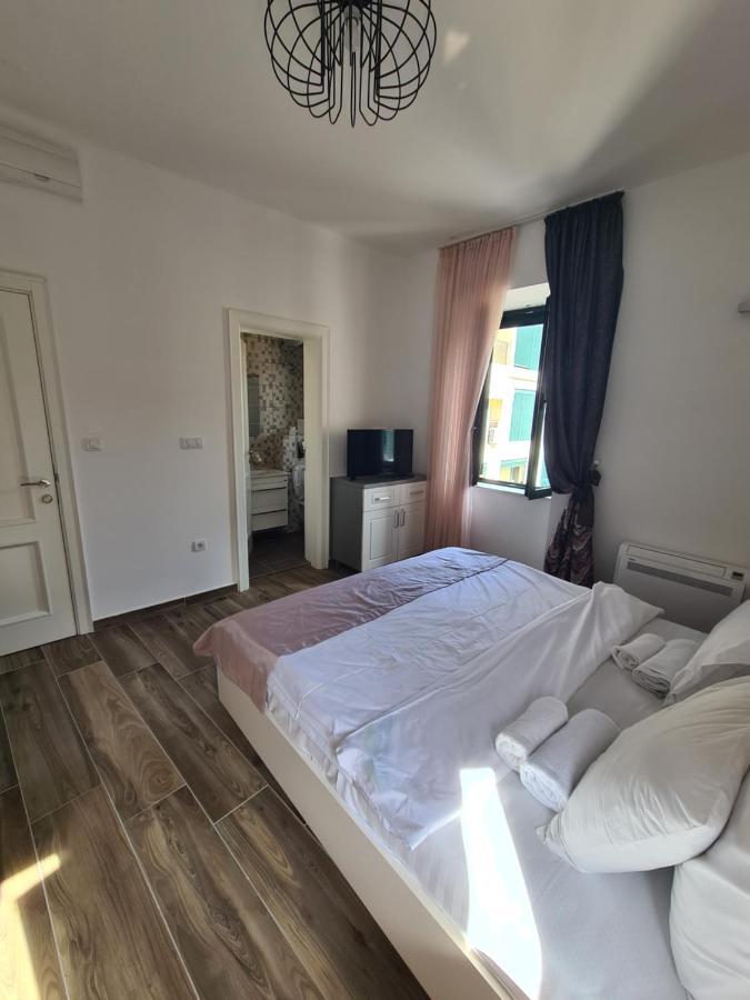 Rustico Apartments Tivat Eksteriør billede