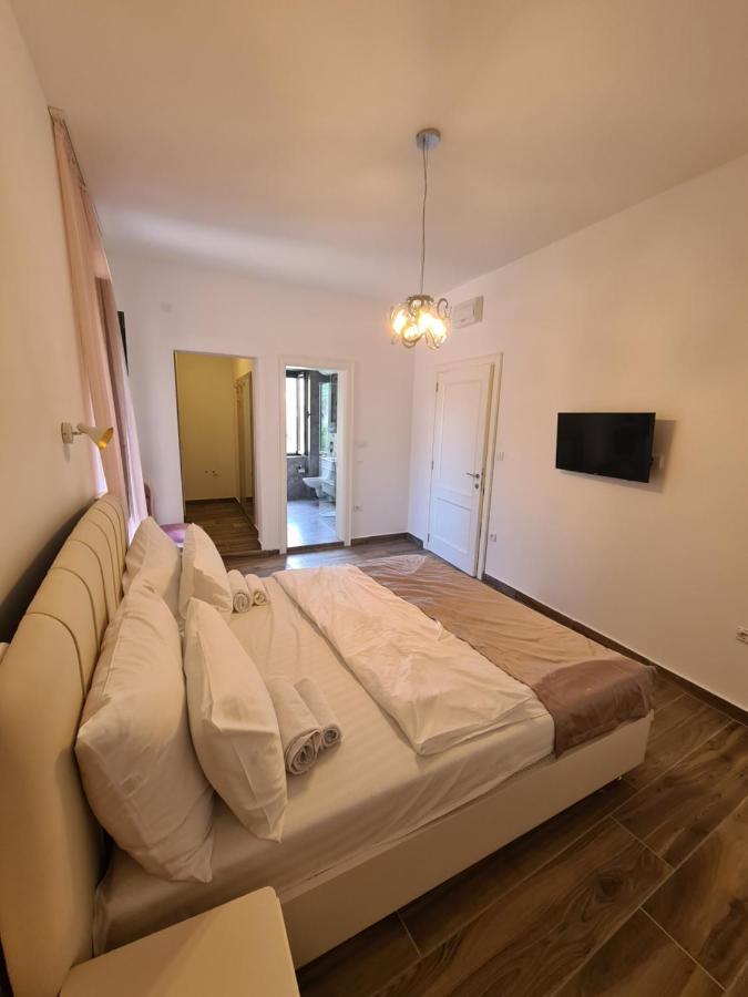 Rustico Apartments Tivat Eksteriør billede