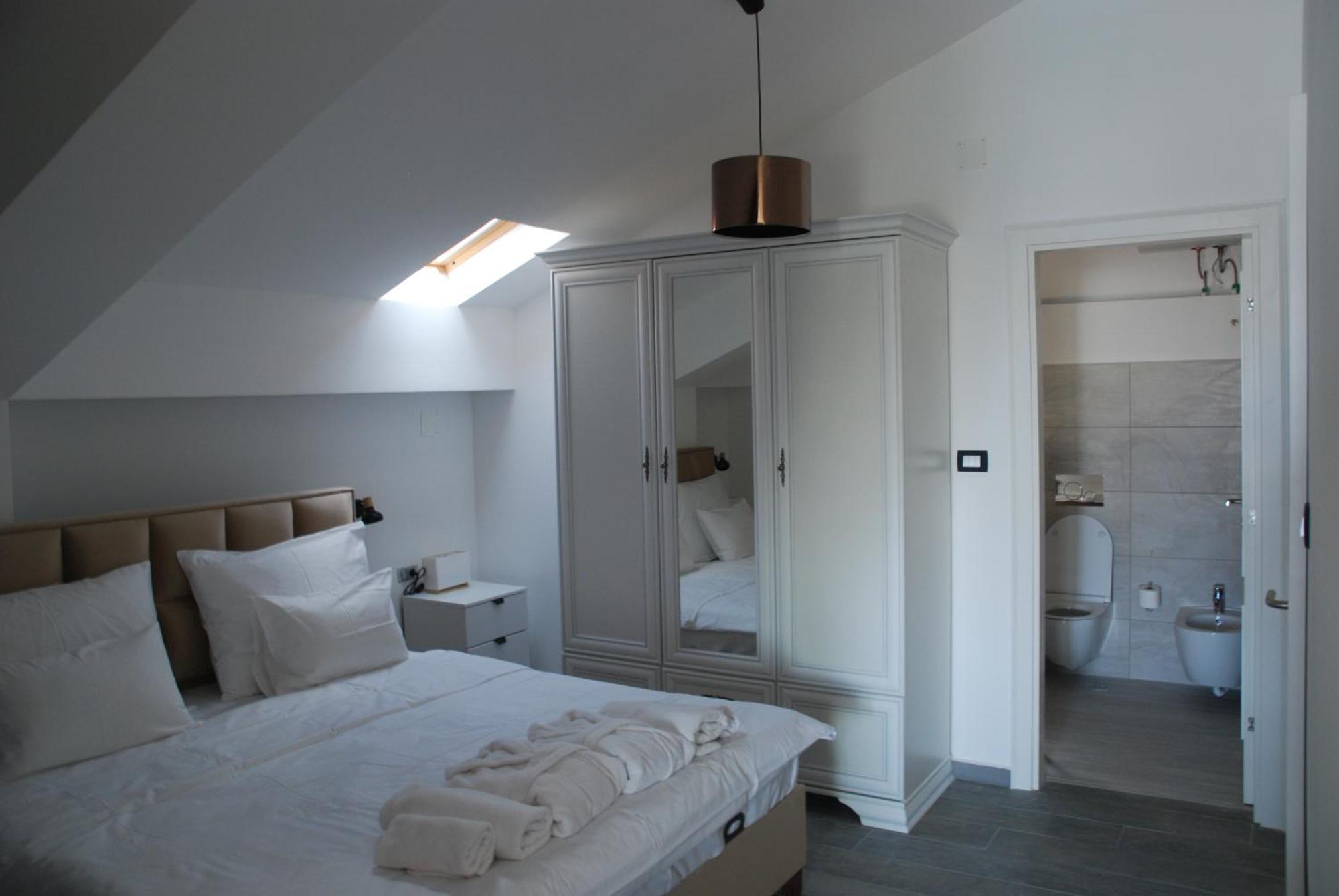 Rustico Apartments Tivat Eksteriør billede