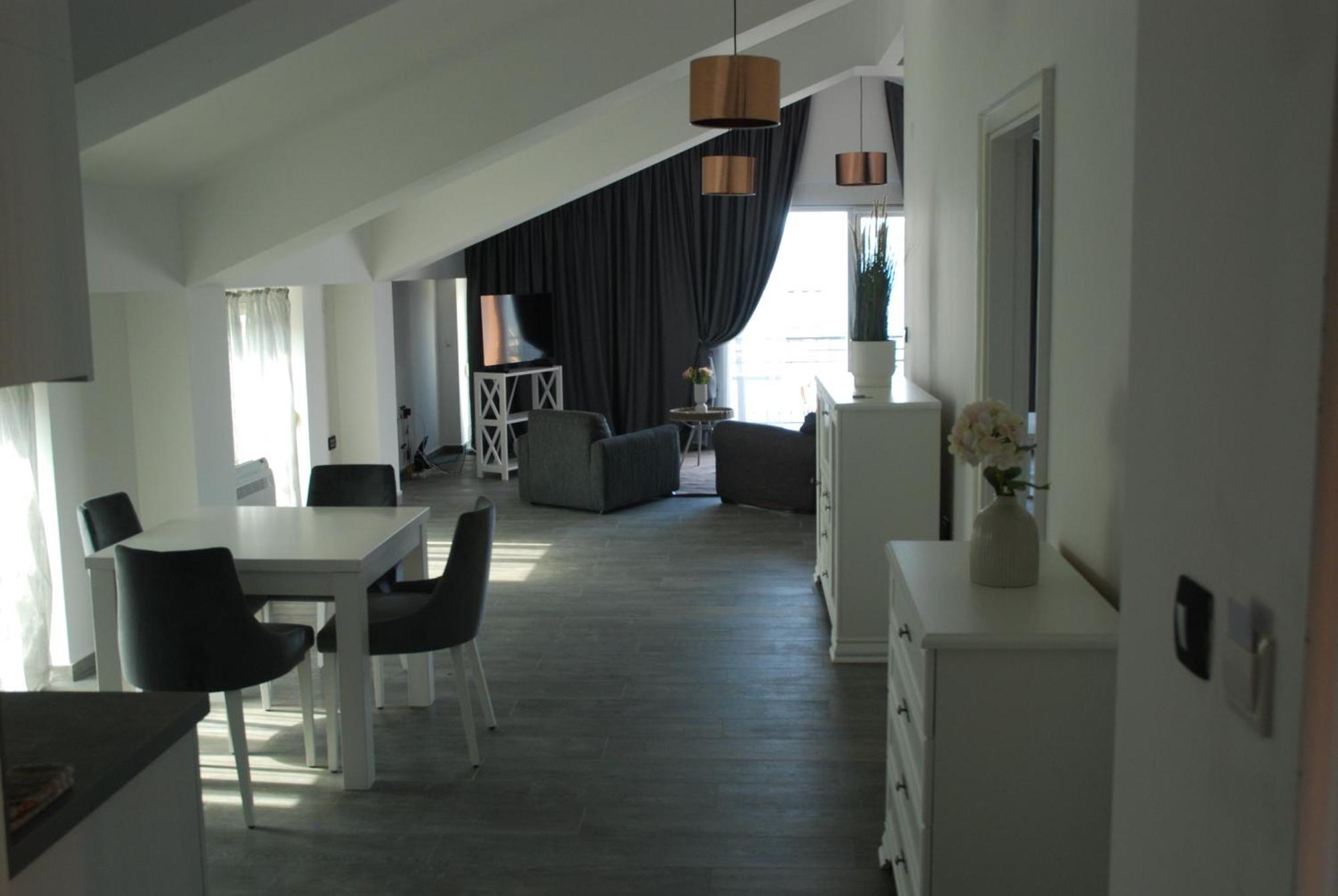Rustico Apartments Tivat Eksteriør billede