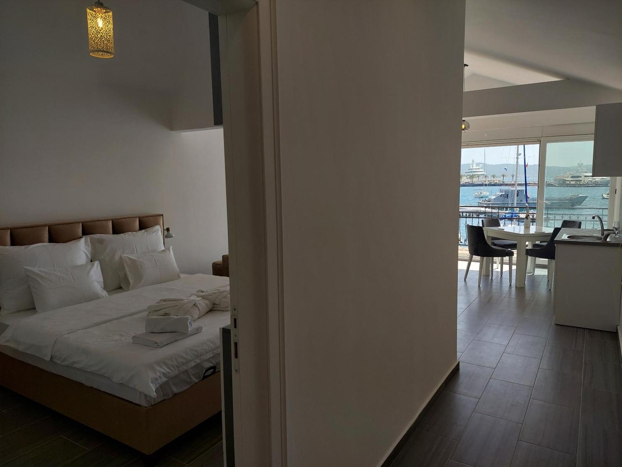 Rustico Apartments Tivat Eksteriør billede